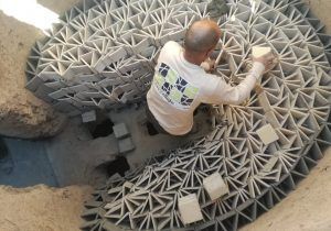 Moroccan tiles worker
